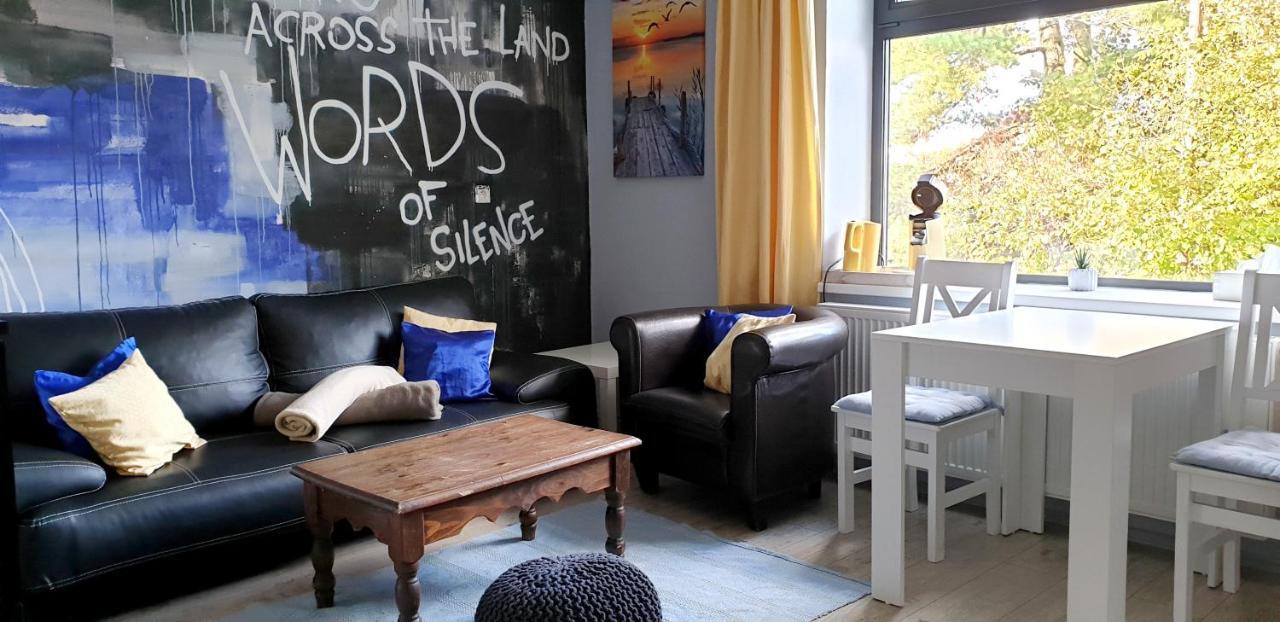 2 Bedrooms House With Enclosed Garden And Wifi At Slezska Ostrava Exteriér fotografie